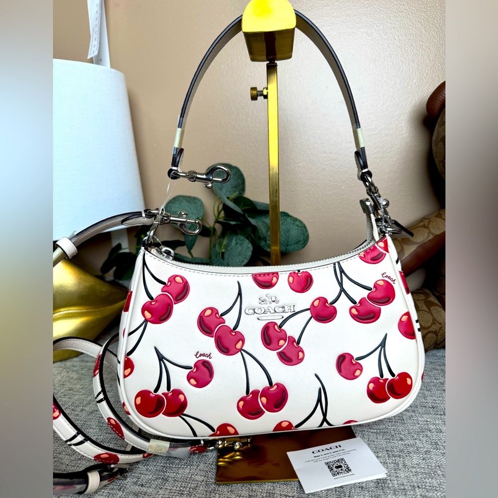 Teri Shoulder Bag With Cherry Print White Shoulder Bag